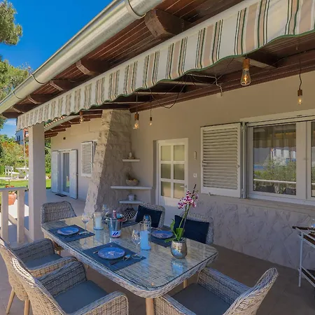 Punta 2 Apartamento *