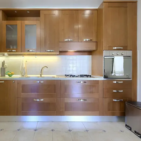 Apartment Punta 2 *